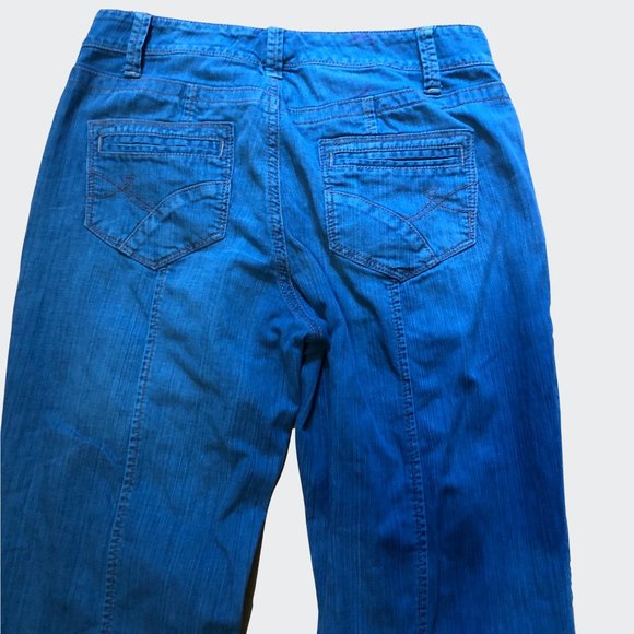 Women’s DNKY Jeans flare leg - Size 8 - Picture 5 of 6